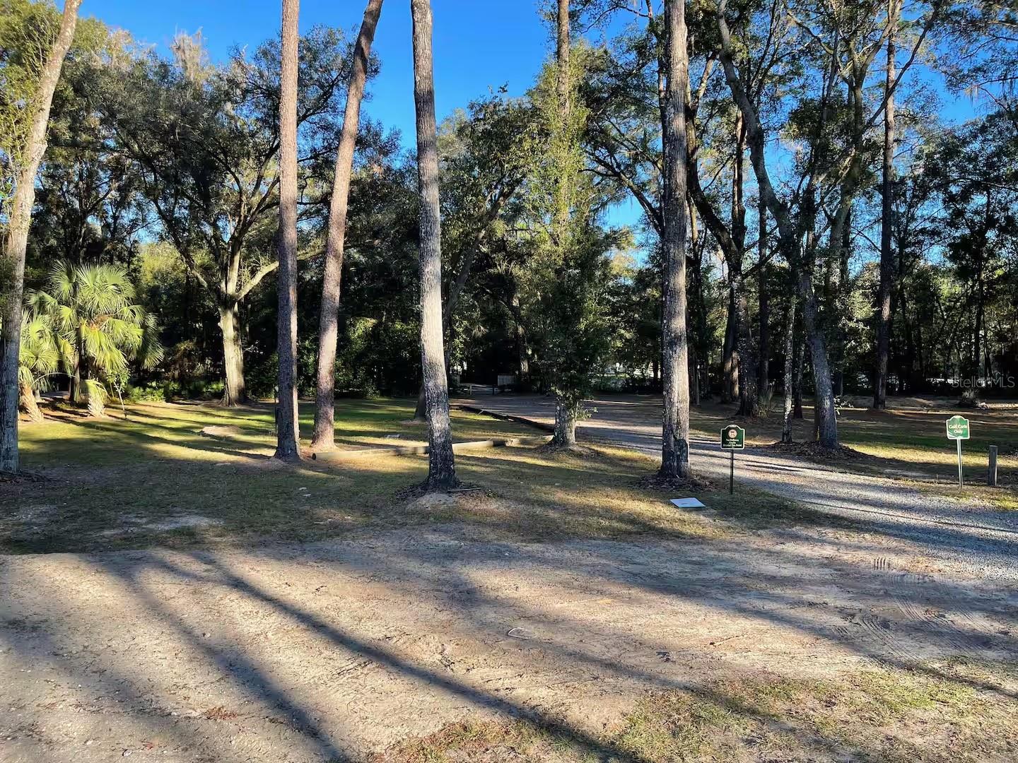 RAINBOW LAKES ESTATES - Residential