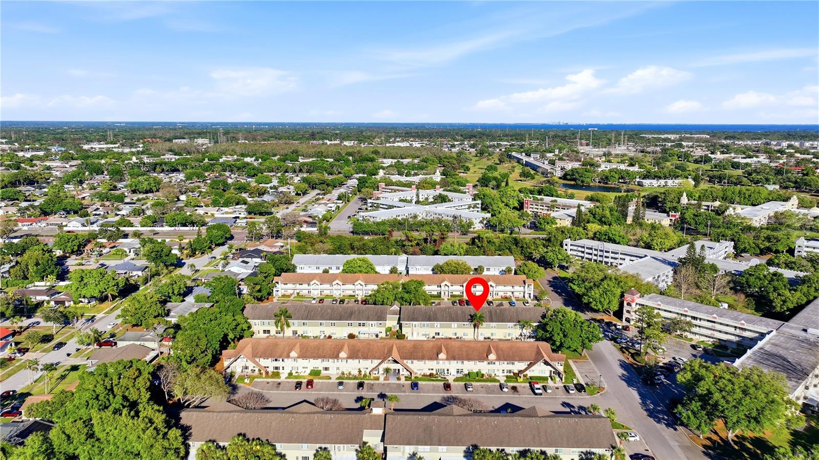 ON TOP OF THE WORLD - Residential