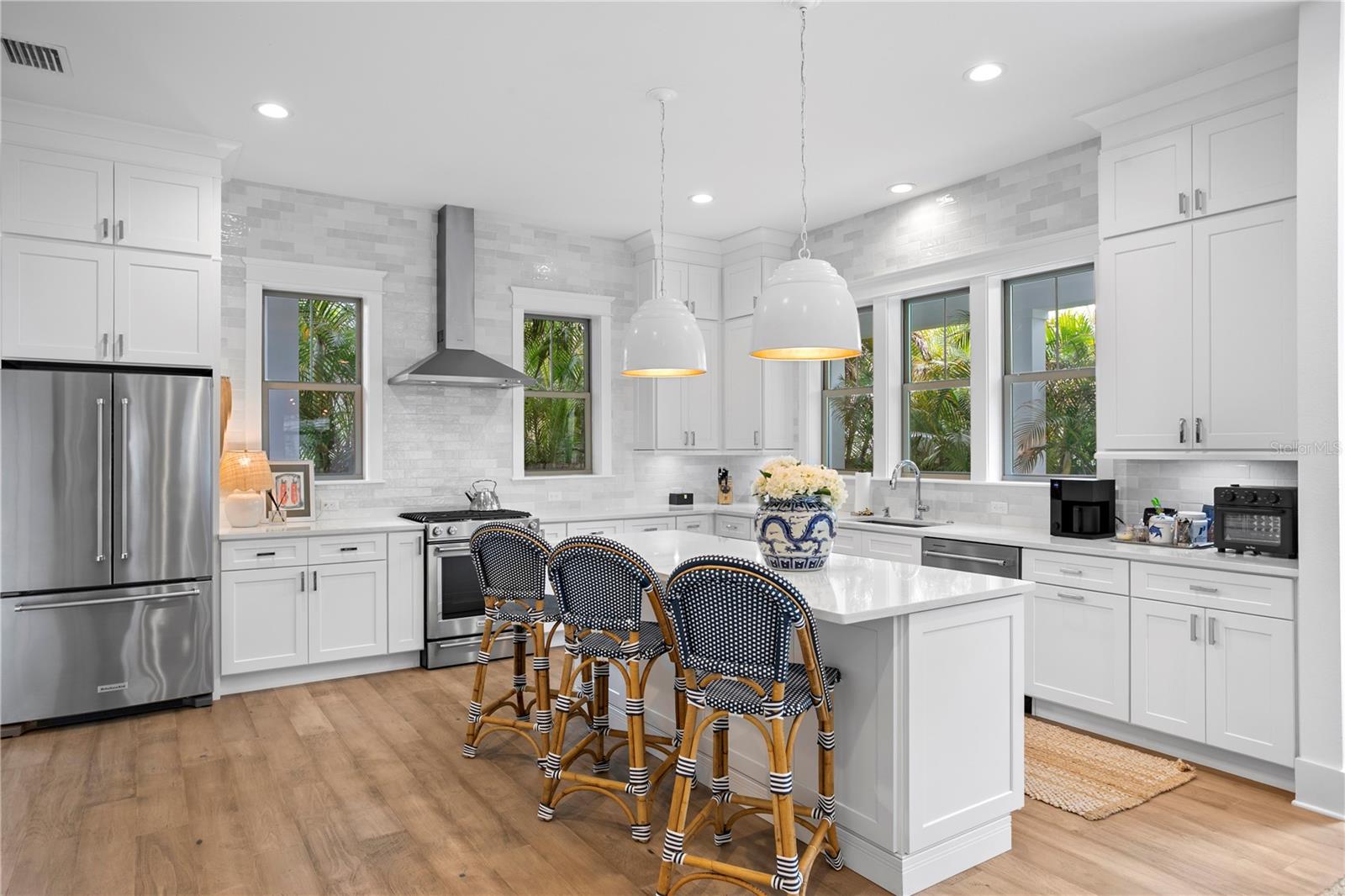 OLD KENTUCKY - Residential