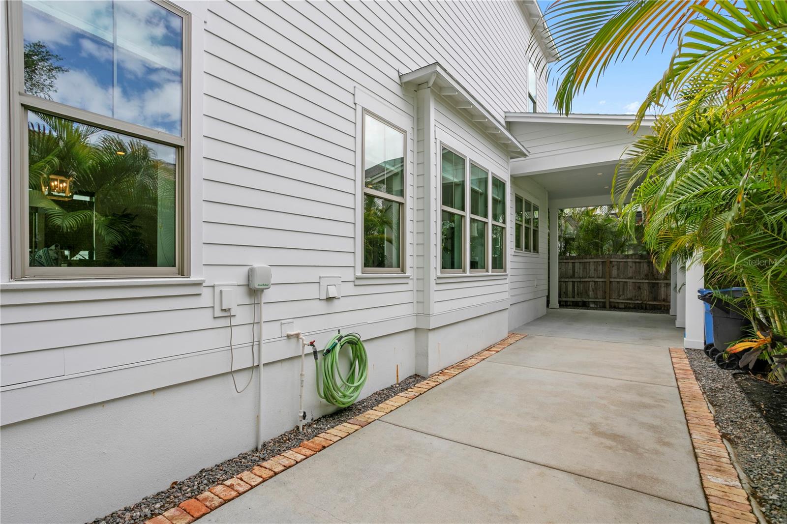 OLD KENTUCKY - Residential