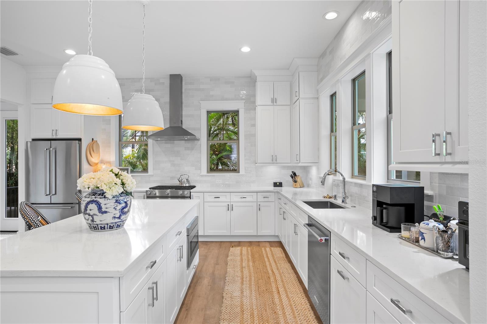 OLD KENTUCKY - Residential