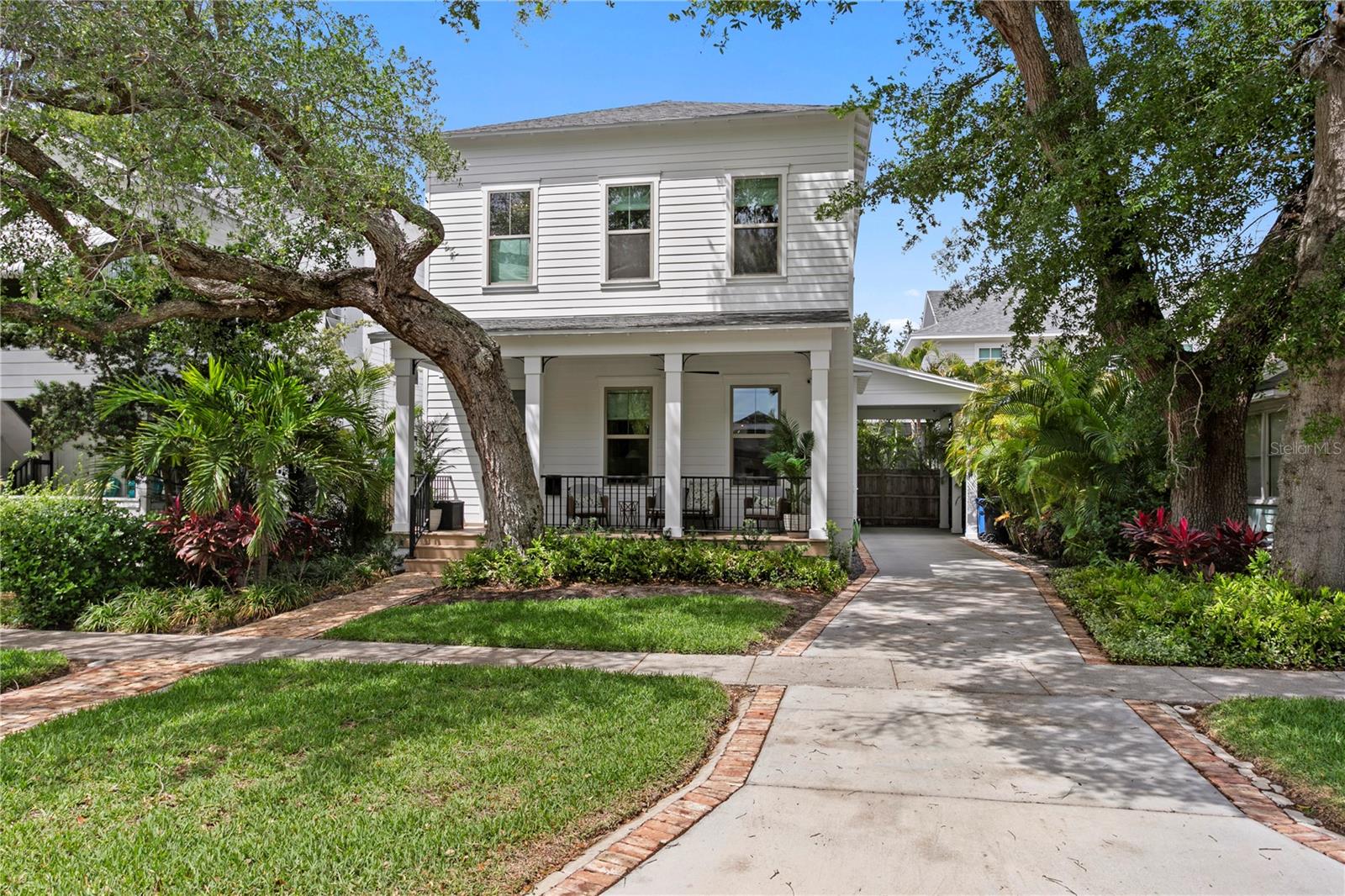 OLD KENTUCKY - Residential