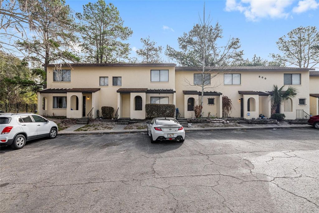 Photo of 2735 SW 35th Place #801, Gainesville, FL 32608 (MLS # GC537277)