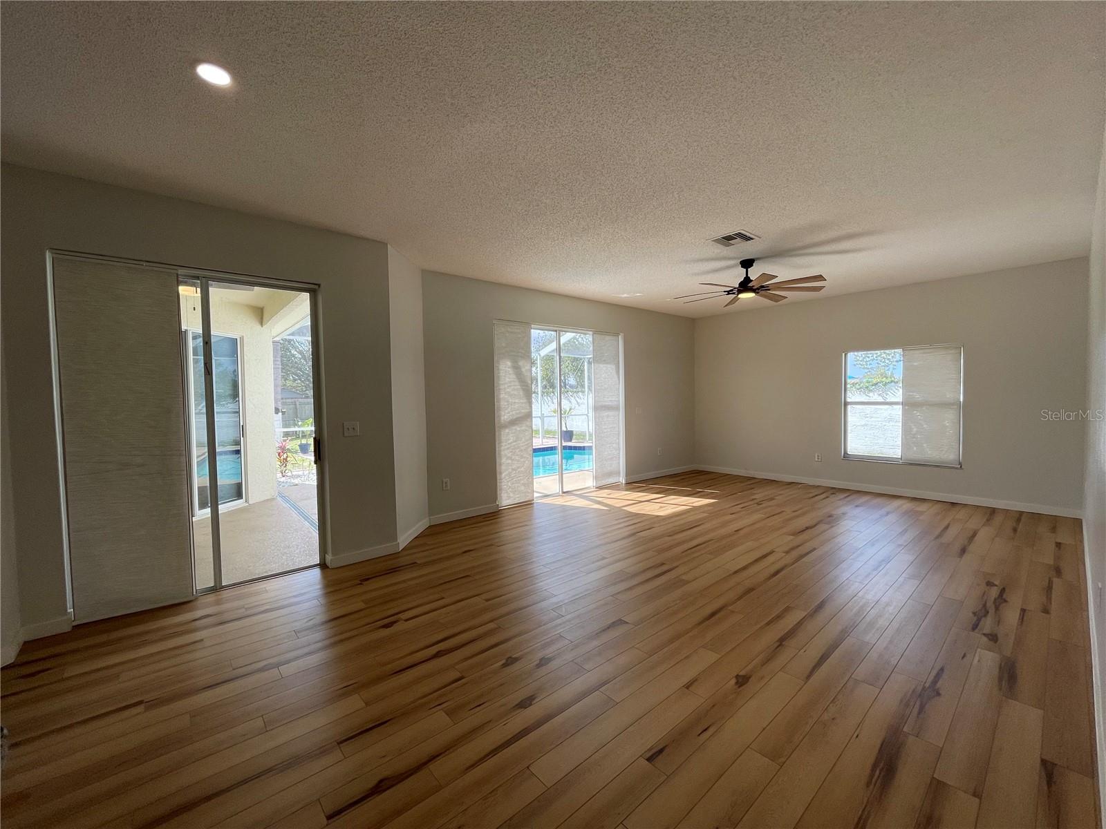 HEATHER LAKES UNIT XII - Residential Lease