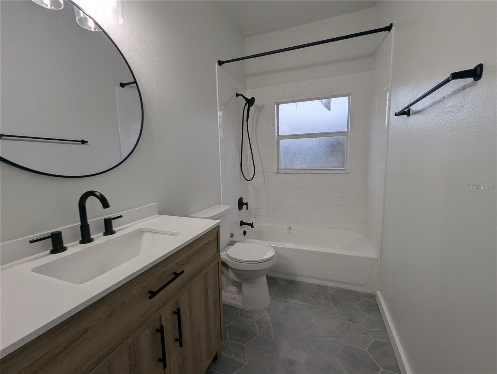 HEATHER LAKES UNIT XII - Residential Lease