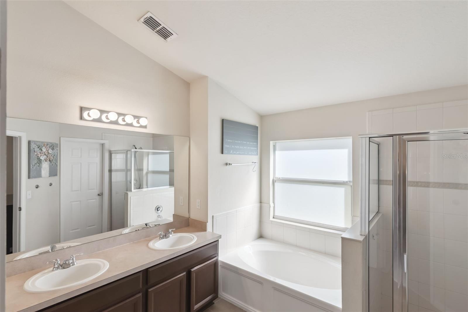 FORESTBROOKE PH 3 - Residential