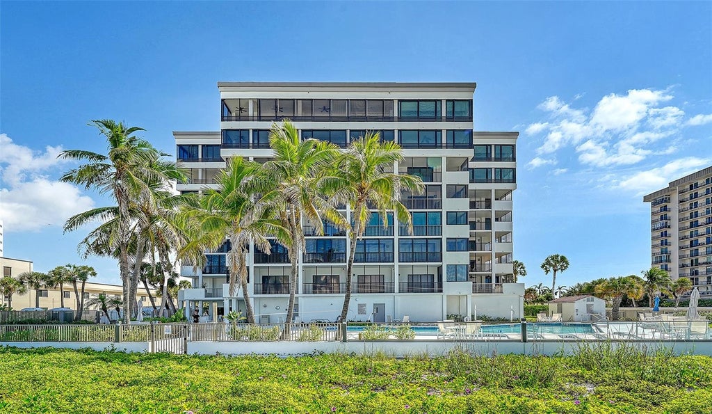 Photo of 1100 Benjamin Franklin Drive #204, Sarasota, FL 34236 (MLS # A4704167)