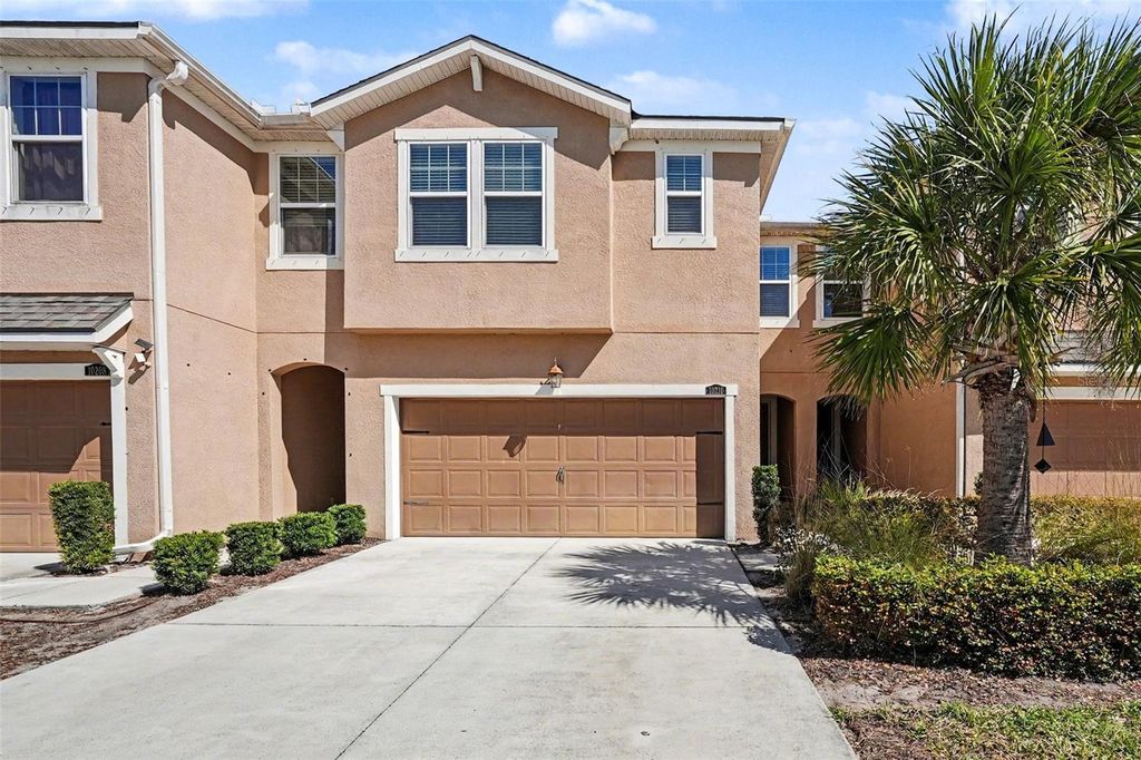 Photo of 10210 Newel Valley Loop, Riverview, FL 33569 (MLS # TB8479913)