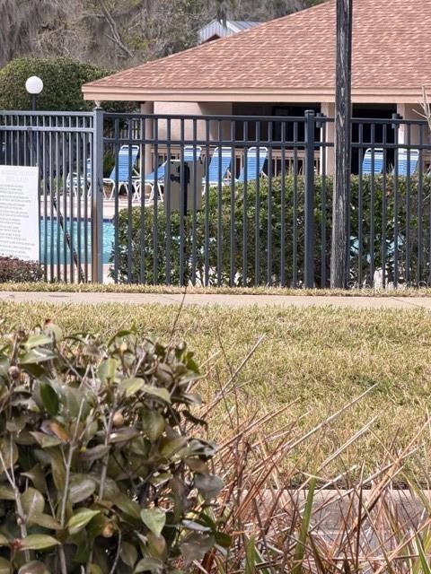 MAGNOLIA GARDEN VILLAS OR 1412/521 - Residential