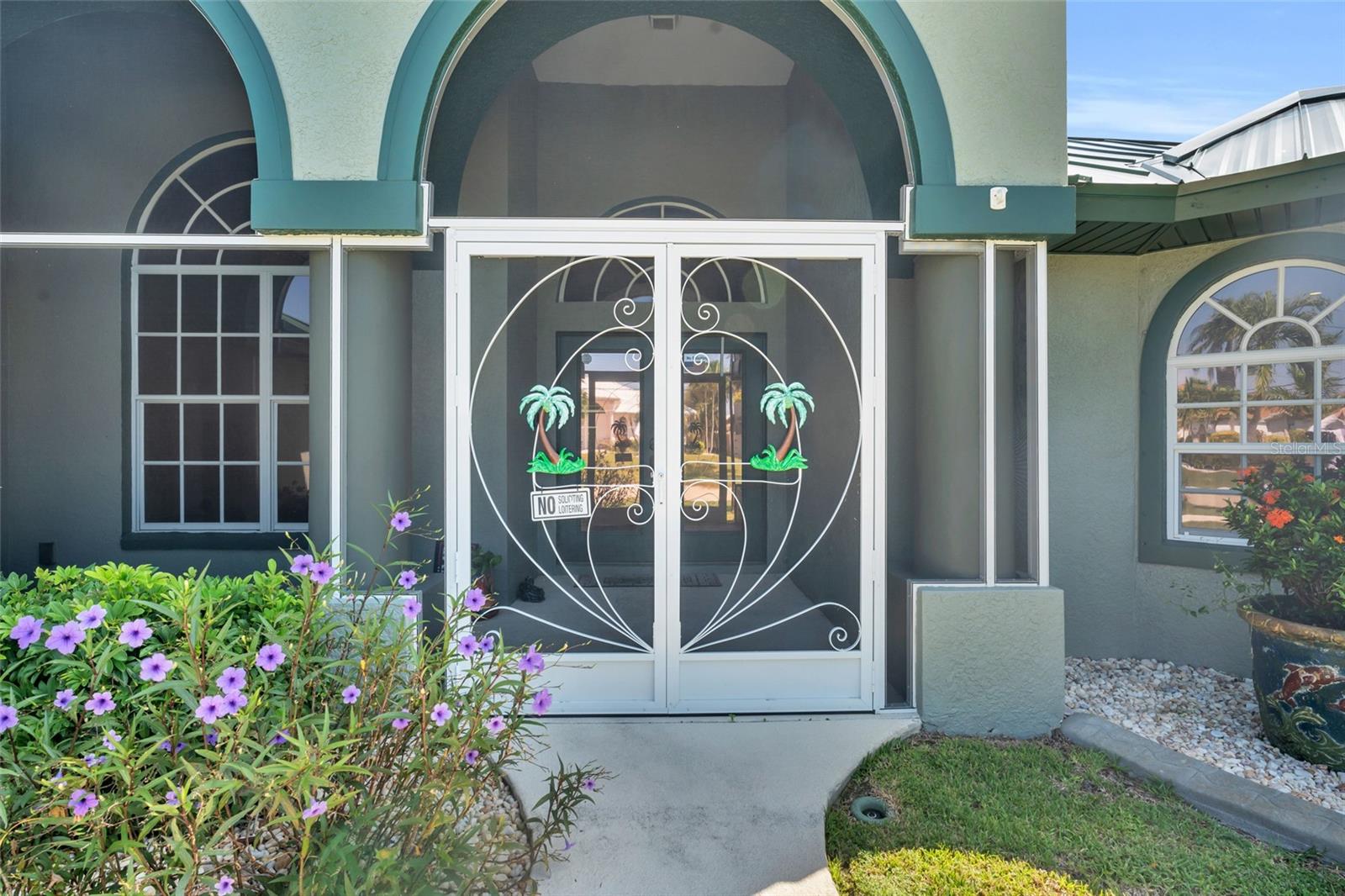 5413 SW 24TH PLACE, CAPE CORAL, FL, 33914/$550,000 1 5413 SW 24TH PLACE