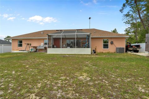Tiny photo for 4406 SW 152nd Street SW, Ocala, FL 34473 (MLS # OM701002)