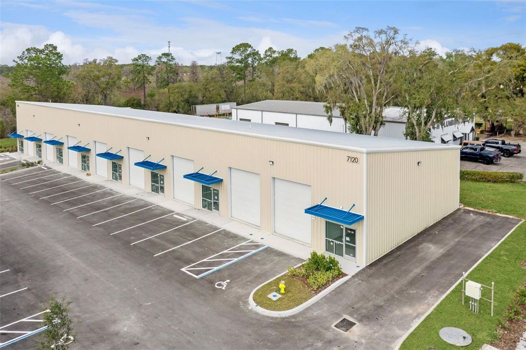 Photo of 7120 Sampey Road #105, Groveland, FL 34736 (MLS # O6394003)