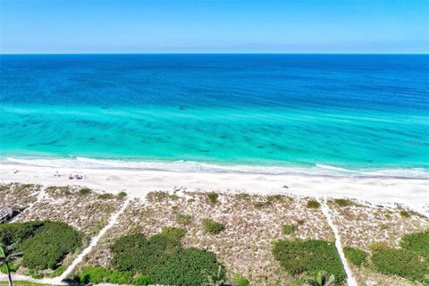 A home in LONGBOAT KEY