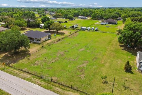 2805 MEDULLA ROAD PLANT CITY FL 33566