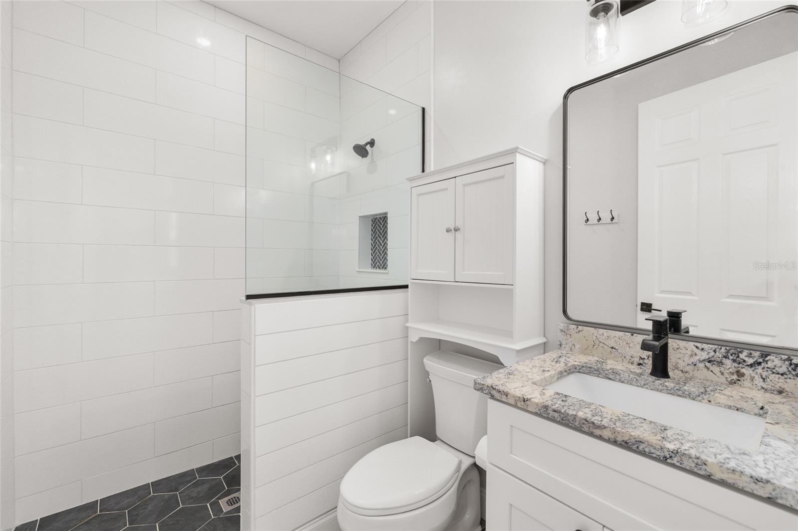 CHARLOTTE ESTATES - Residential