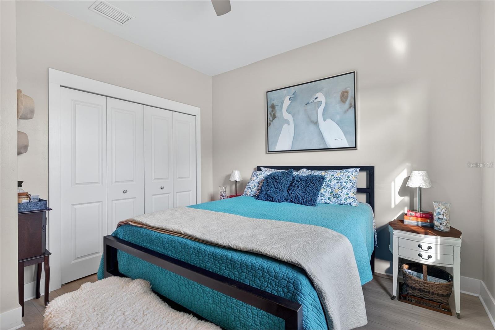 SUNSET VISTA - Residential