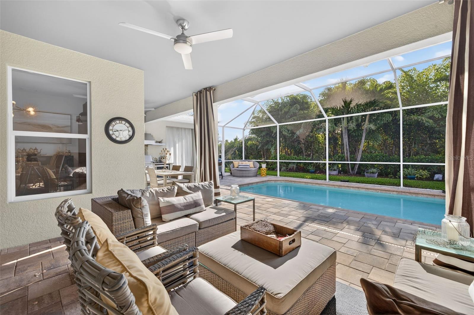 SUNSET VISTA - Residential