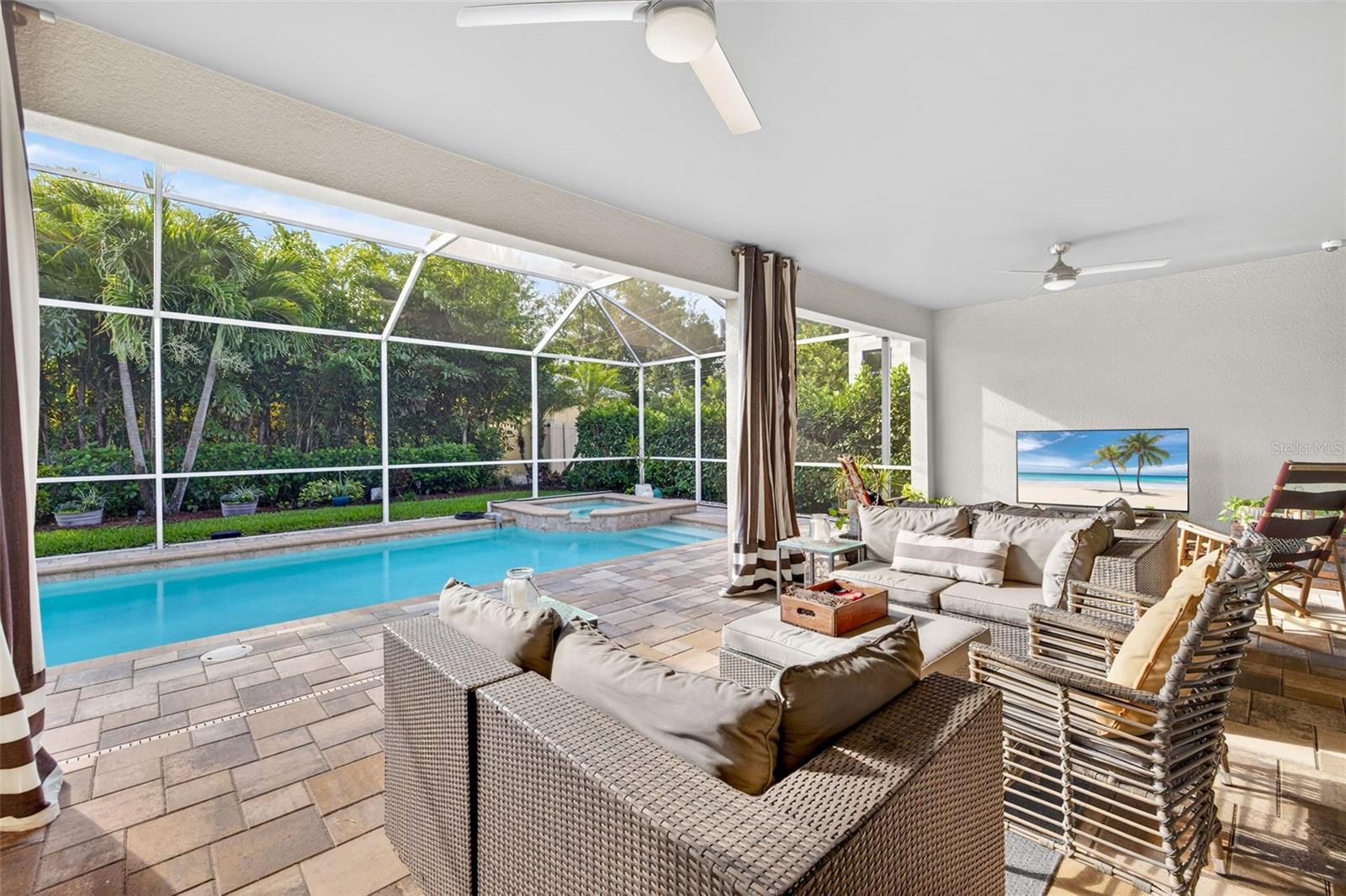 SUNSET VISTA - Residential