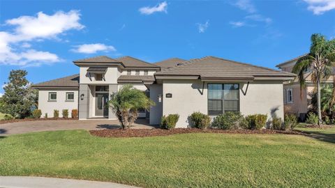 A home in LAKELAND