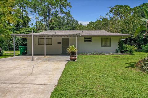 A home in PORT CHARLOTTE