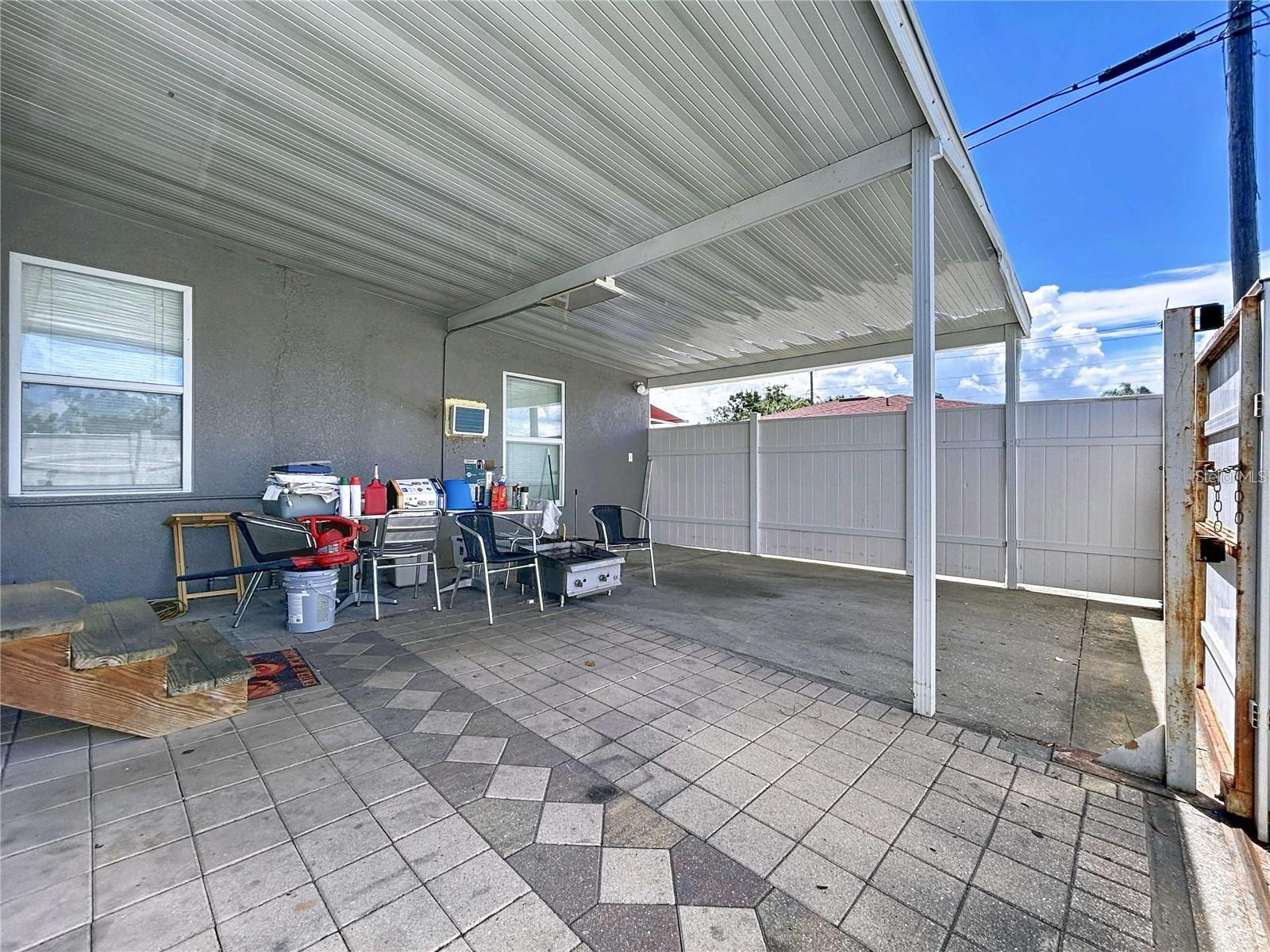 JOHN H DREWS FIRST EXT - Residential Income