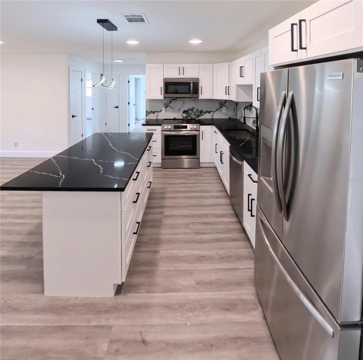 ORANGE BLOSSOM RIDGE - Residential