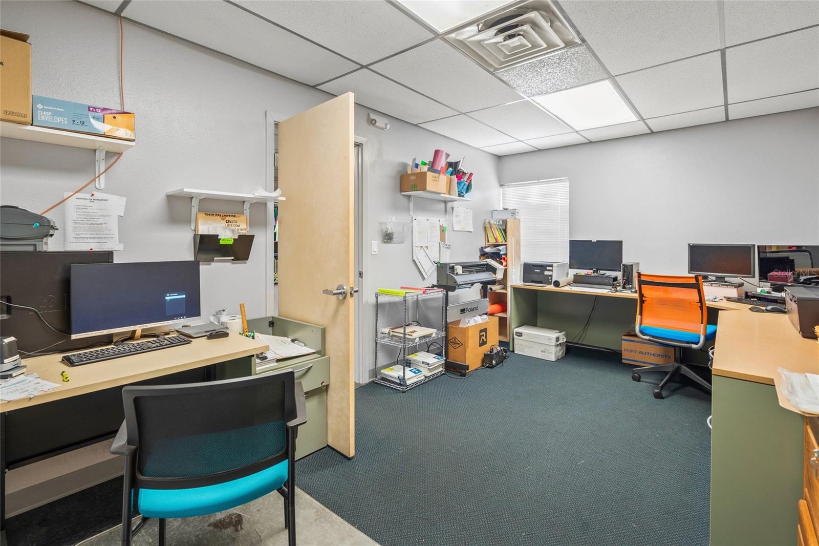 NORTH GATE CENTER - Commercial Sale