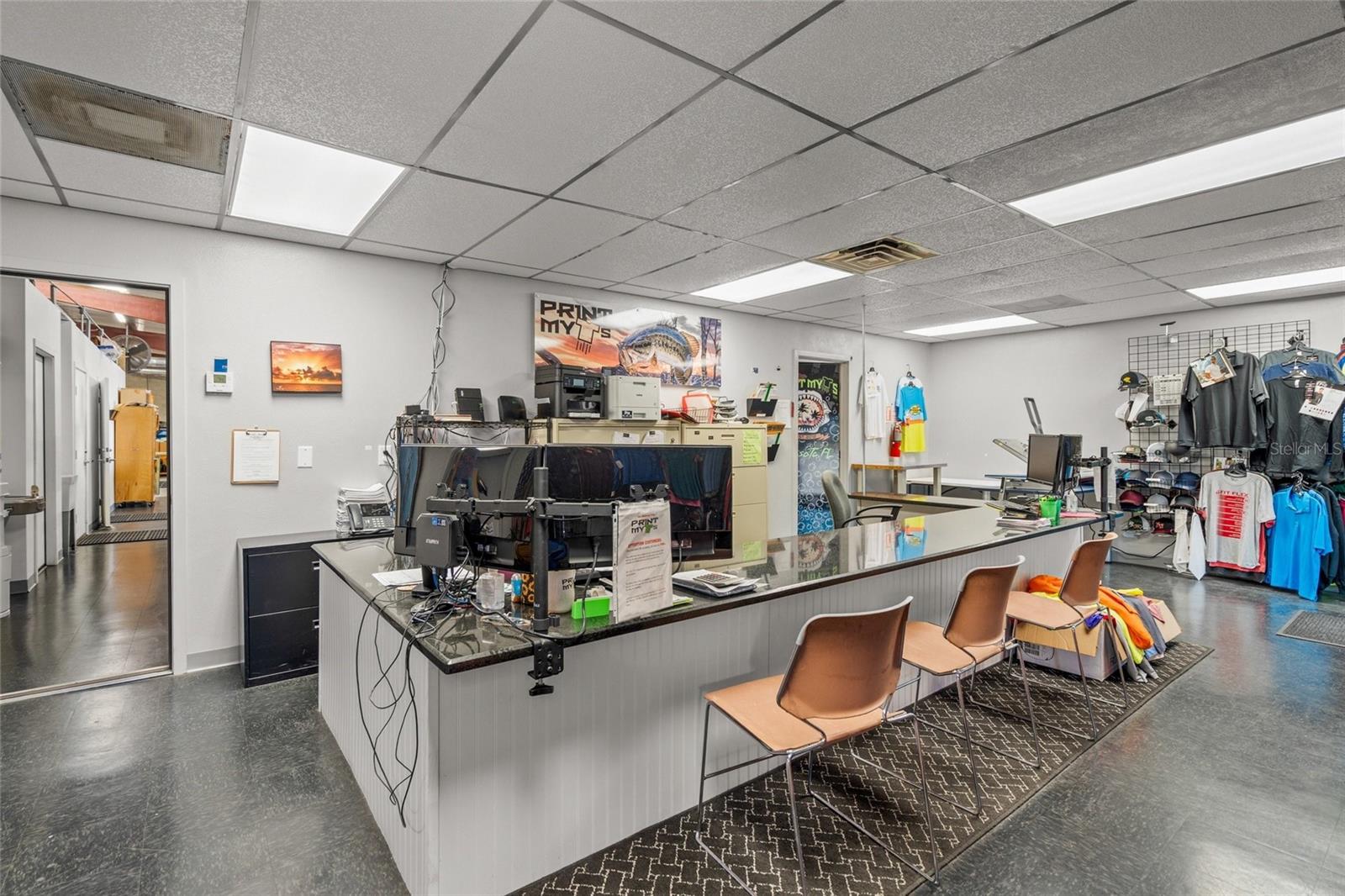 NORTH GATE CENTER - Commercial Sale