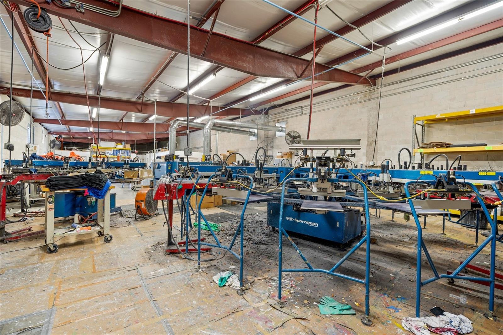 NORTH GATE CENTER - Commercial Sale