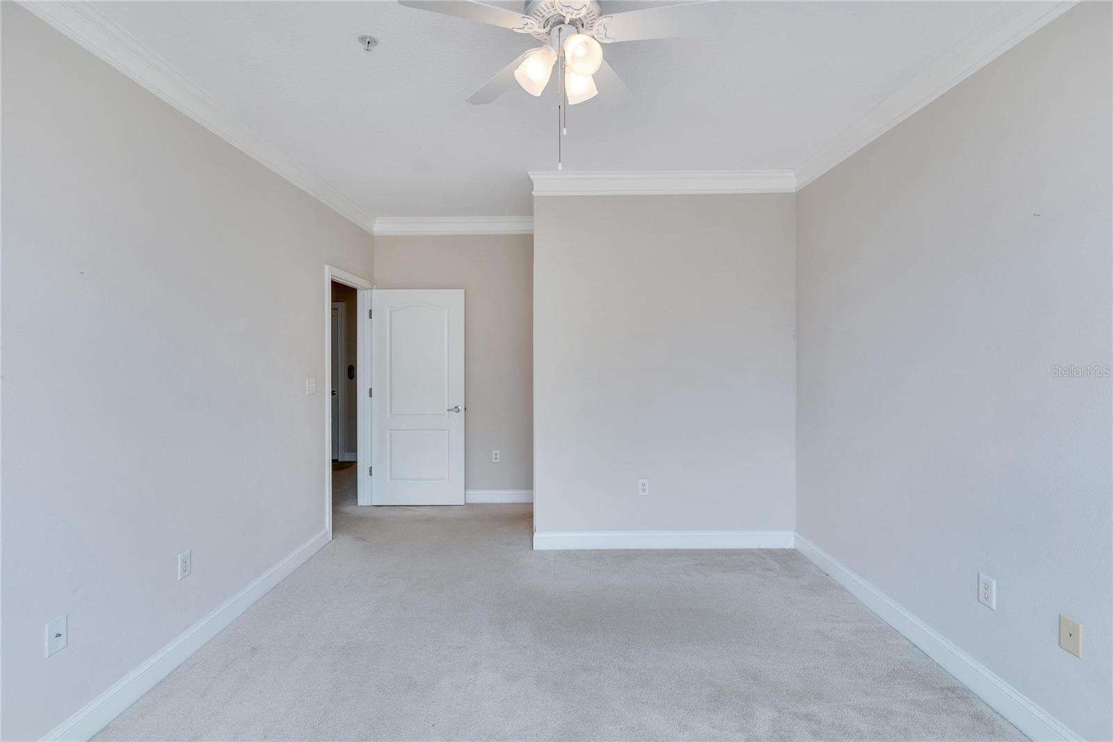 SUNSET BAY TWNHMS - Residential Lease