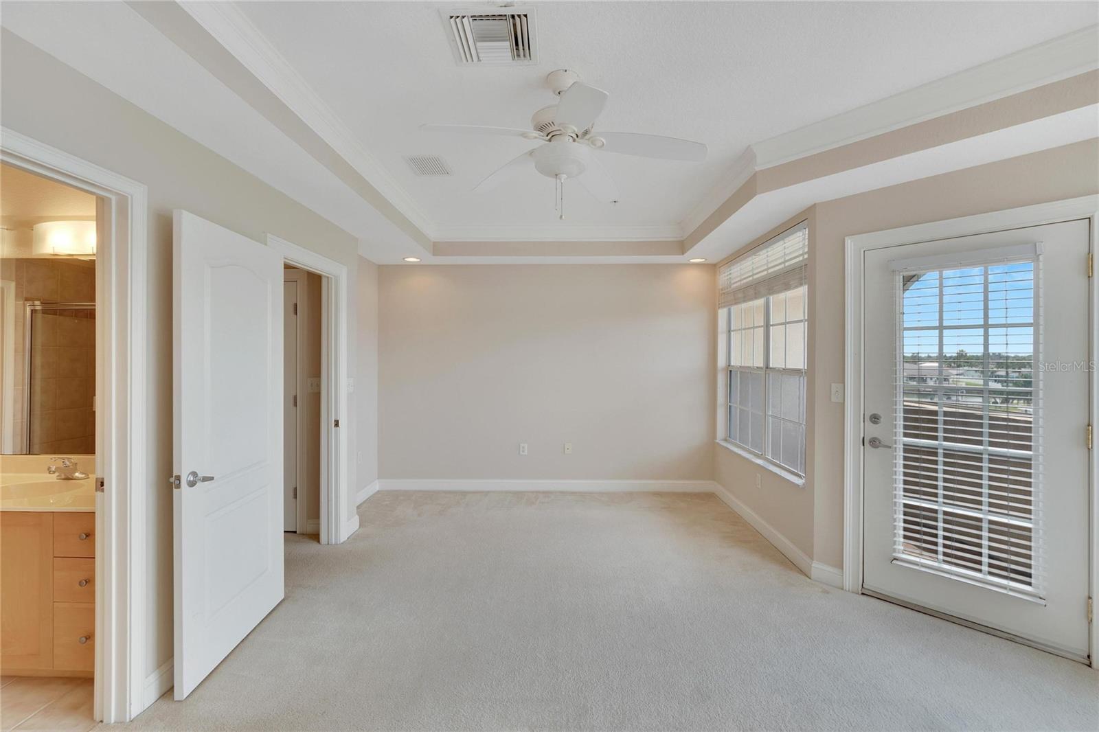 SUNSET BAY TWNHMS - Residential Lease