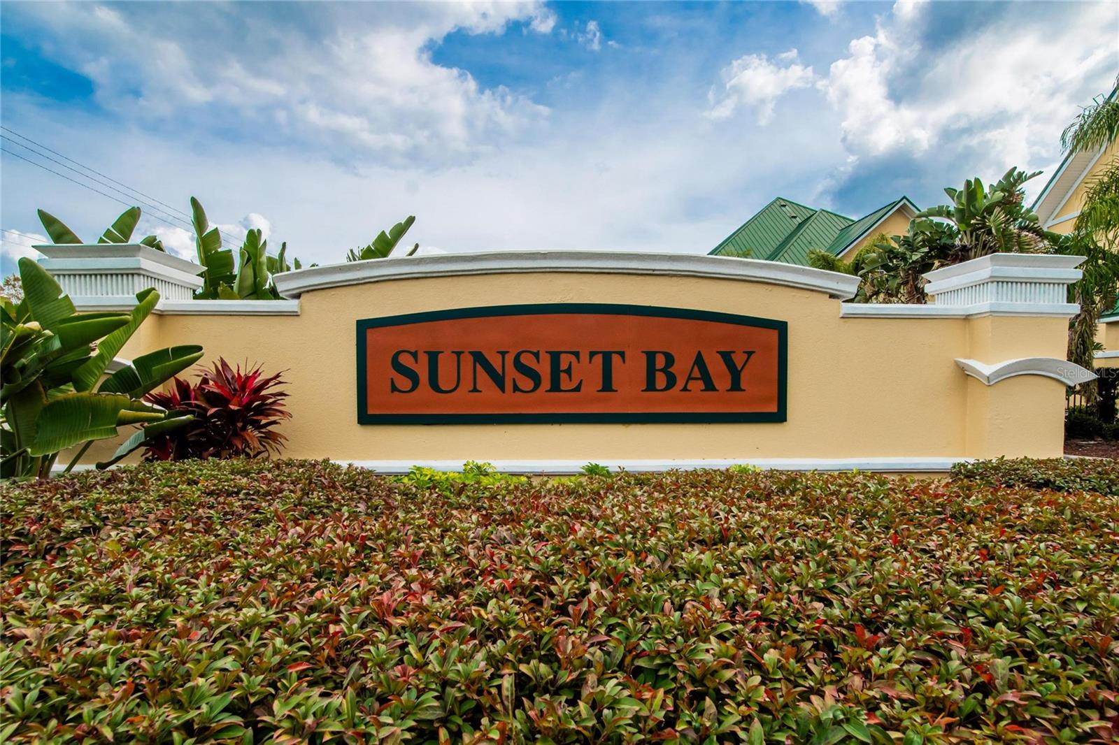 SUNSET BAY TWNHMS - Residential Lease