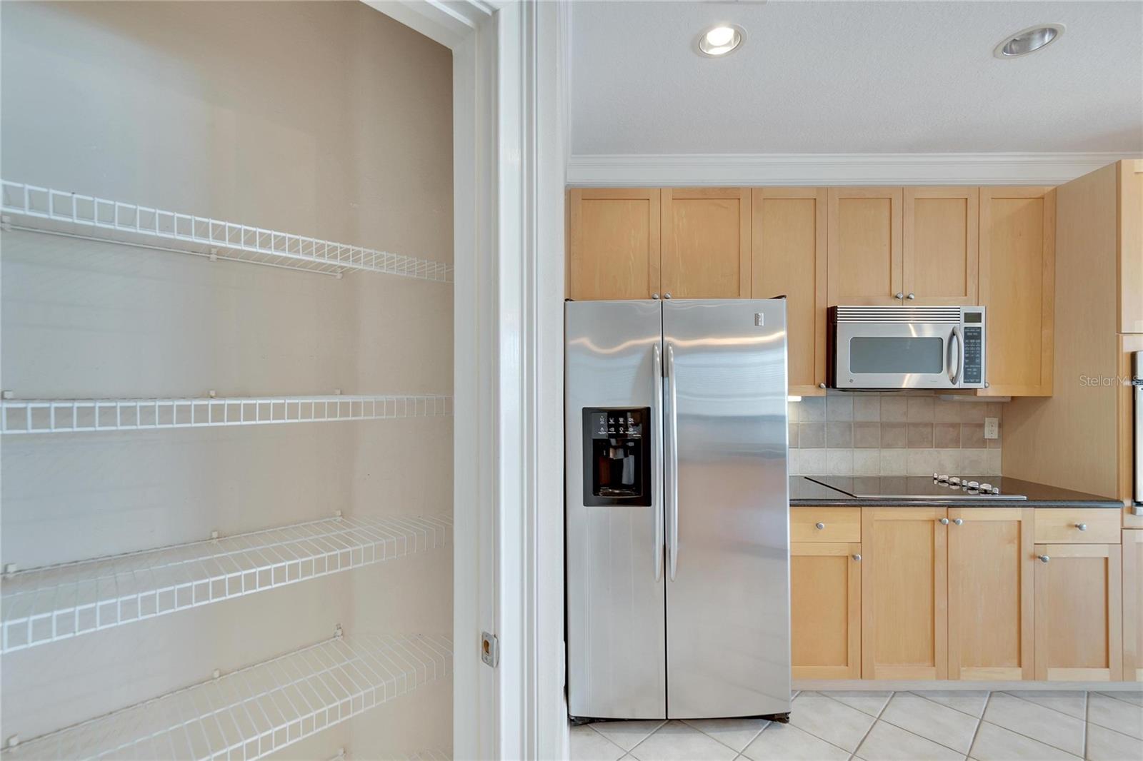 SUNSET BAY TWNHMS - Residential Lease