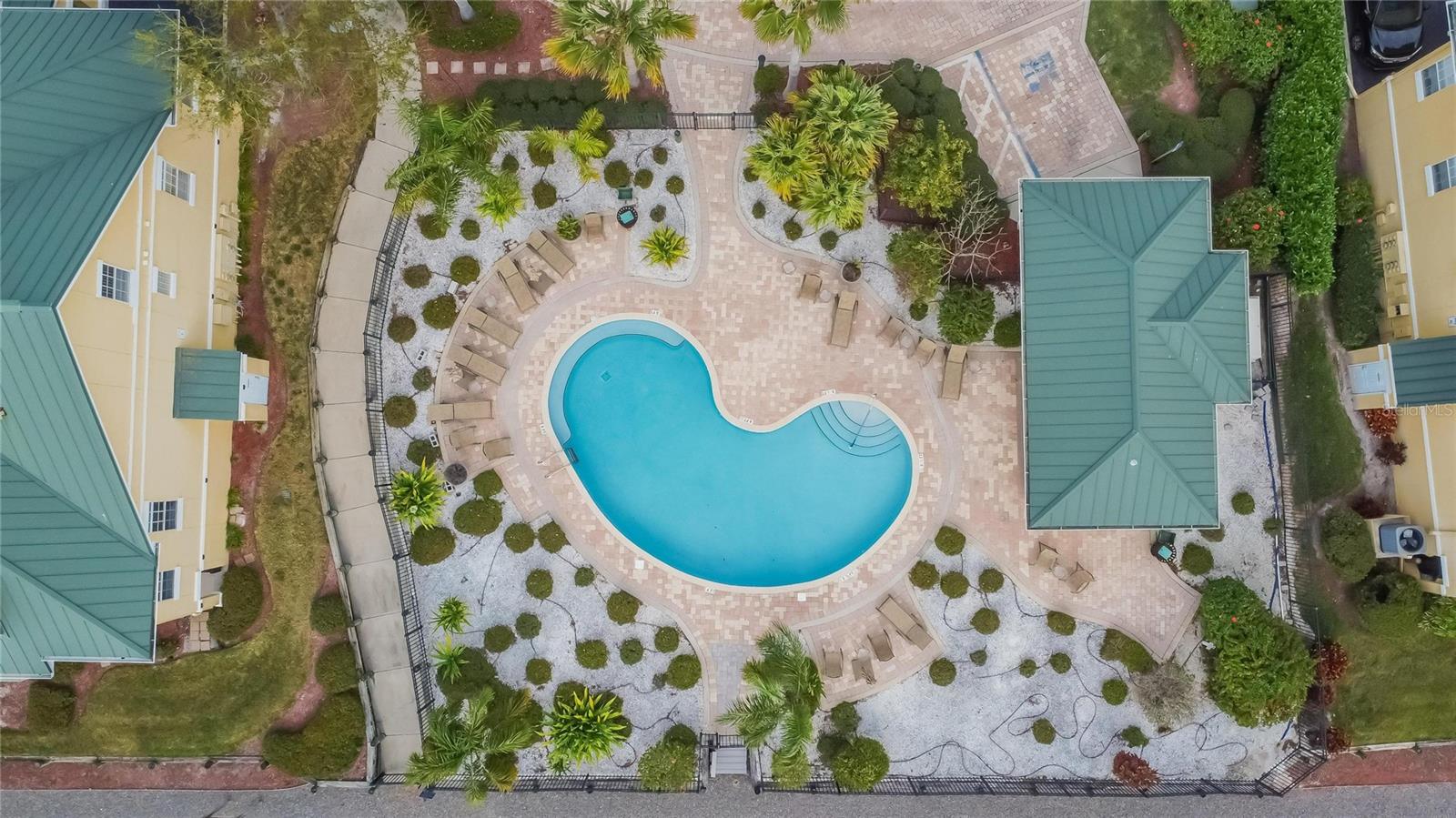 SUNSET BAY TWNHMS - Residential Lease