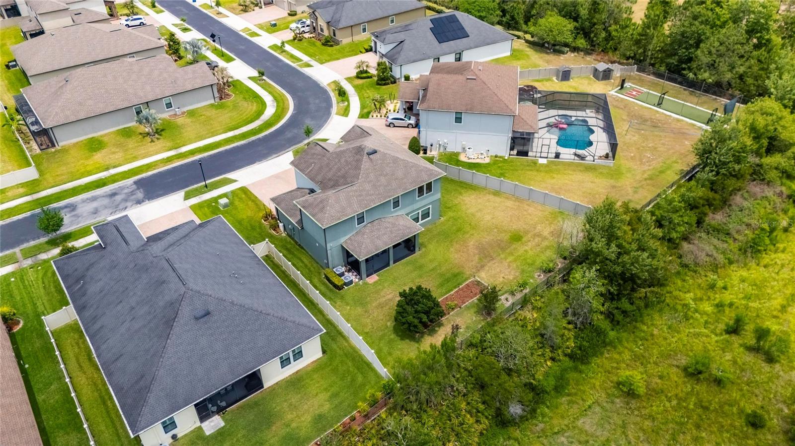 MEADOW POINTE IV - Residential Lease