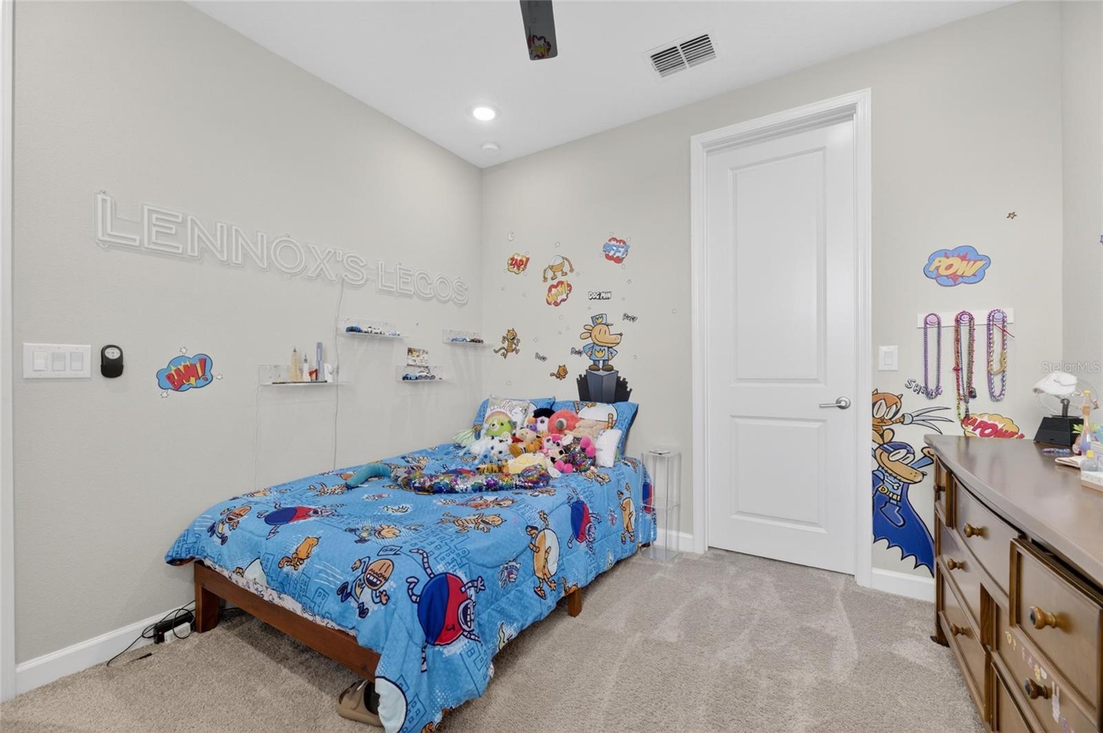 MEADOW POINTE IV - Residential Lease