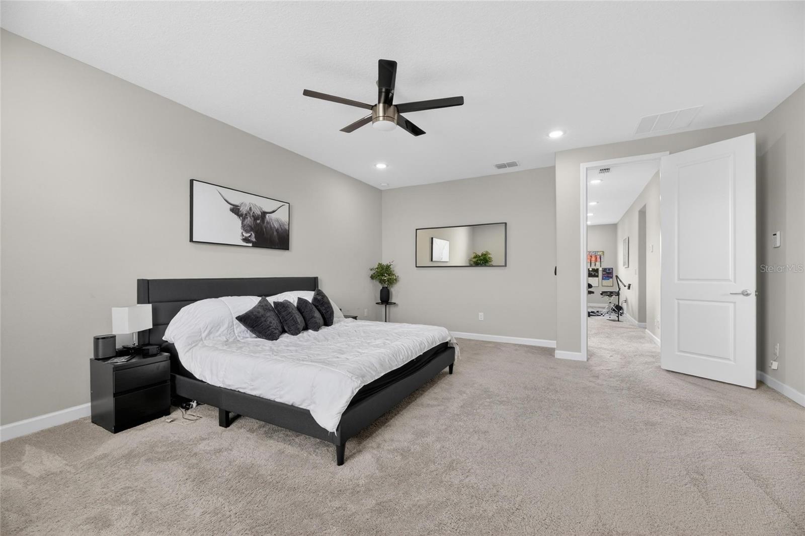 MEADOW POINTE IV - Residential Lease