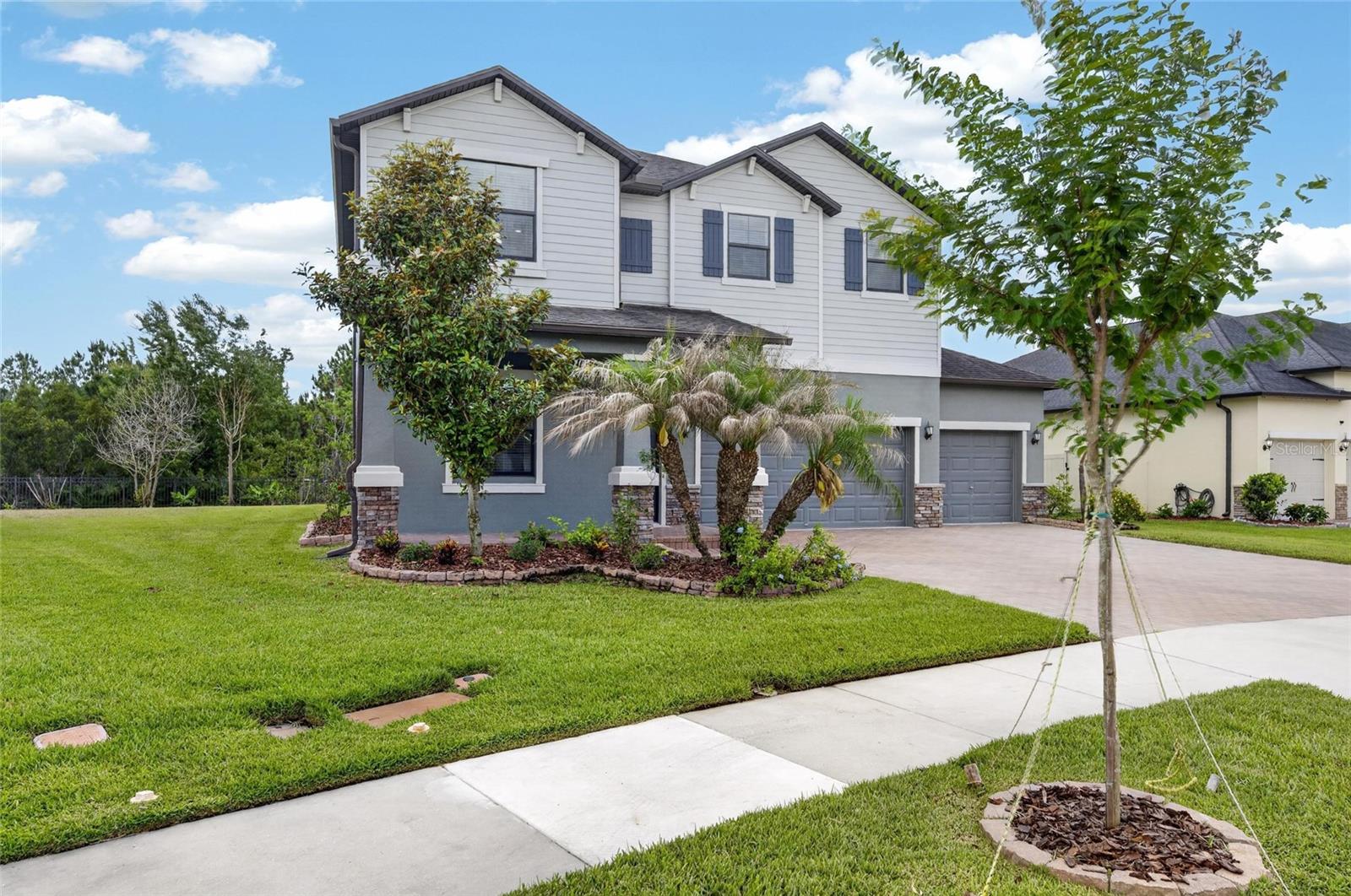 MEADOW POINTE IV - Residential Lease