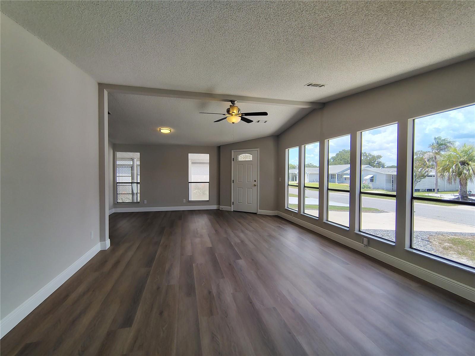 702 TURNBERRY LANE