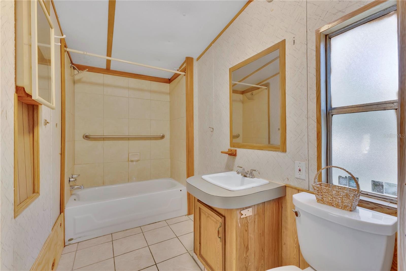 S L & I C - Residential