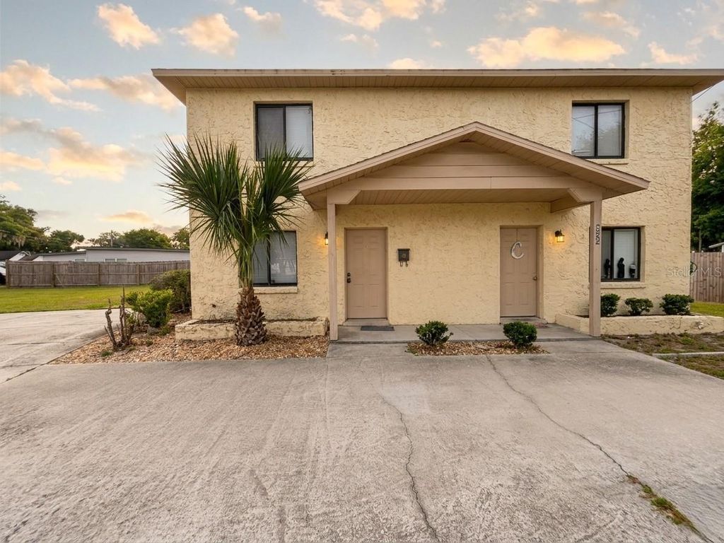 Photo of 820 S Floral Avenue, Bartow, FL 33830 (MLS # P4938392)