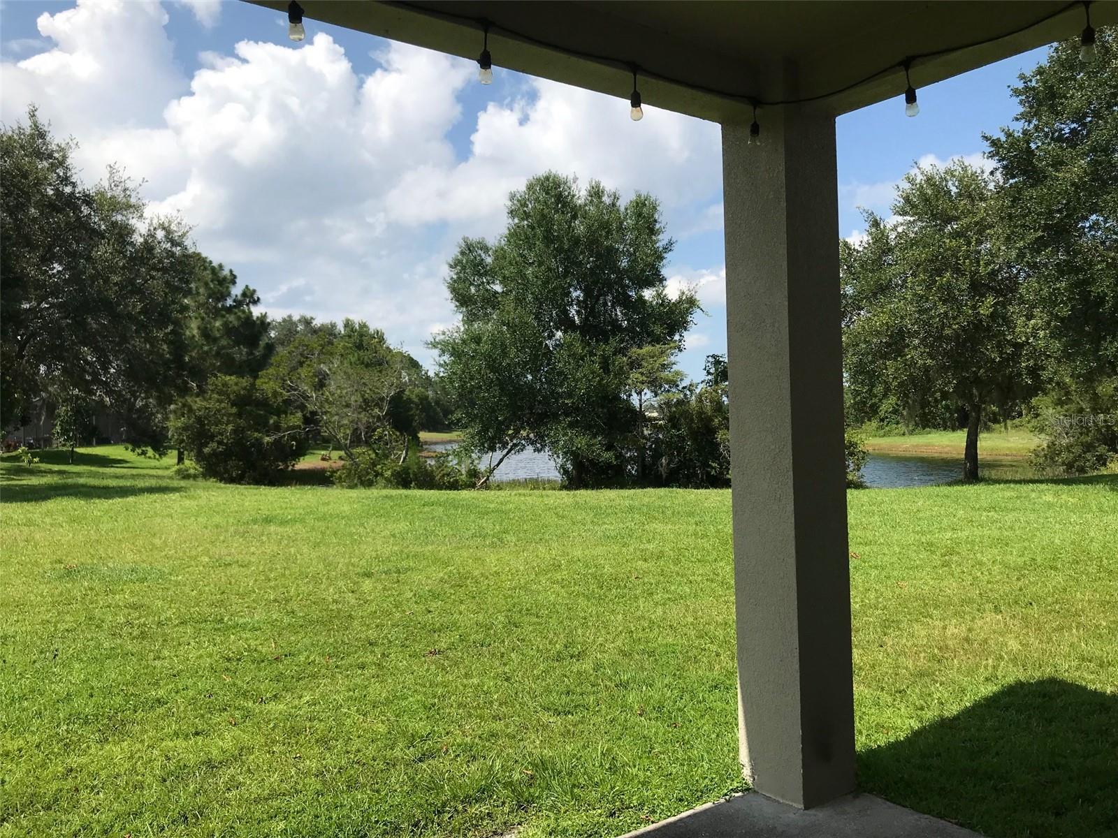 WOODLAND LAKES - Residential Lease