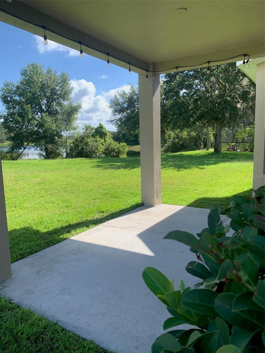 WOODLAND LAKES - Residential Lease