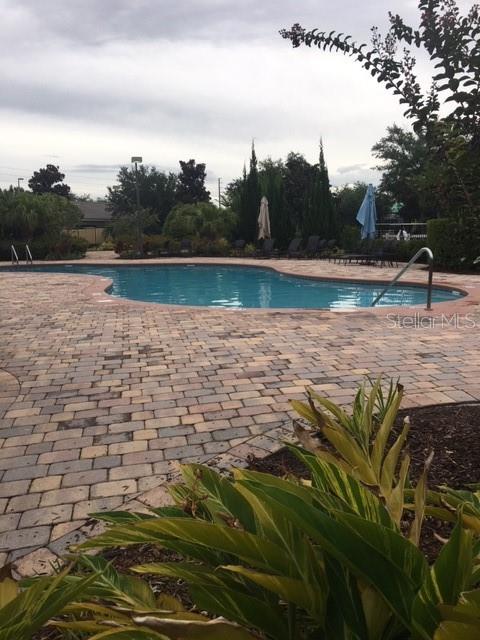 WOODLAND LAKES - Residential Lease