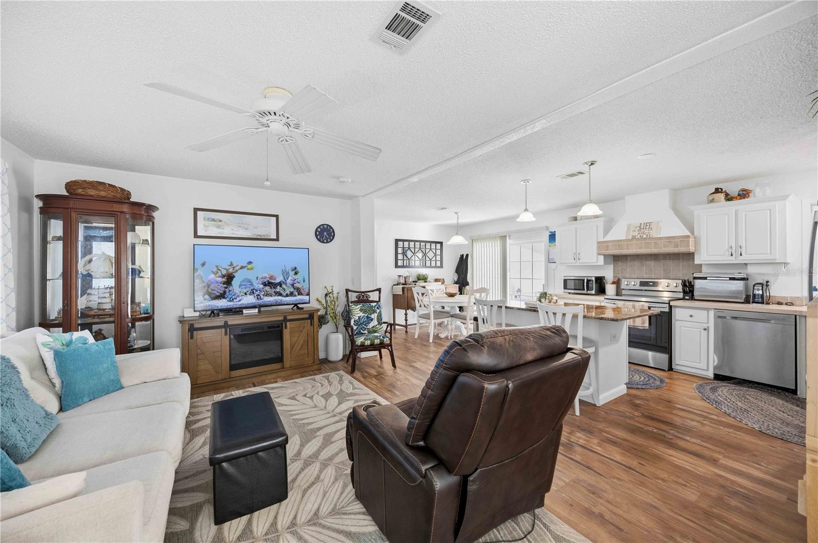 EAGLE POINT MHP - Residential