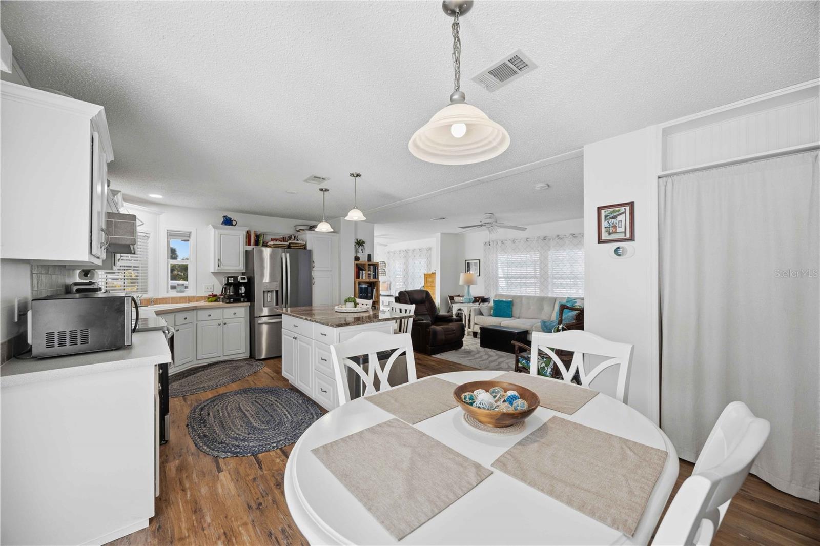 EAGLE POINT MHP - Residential