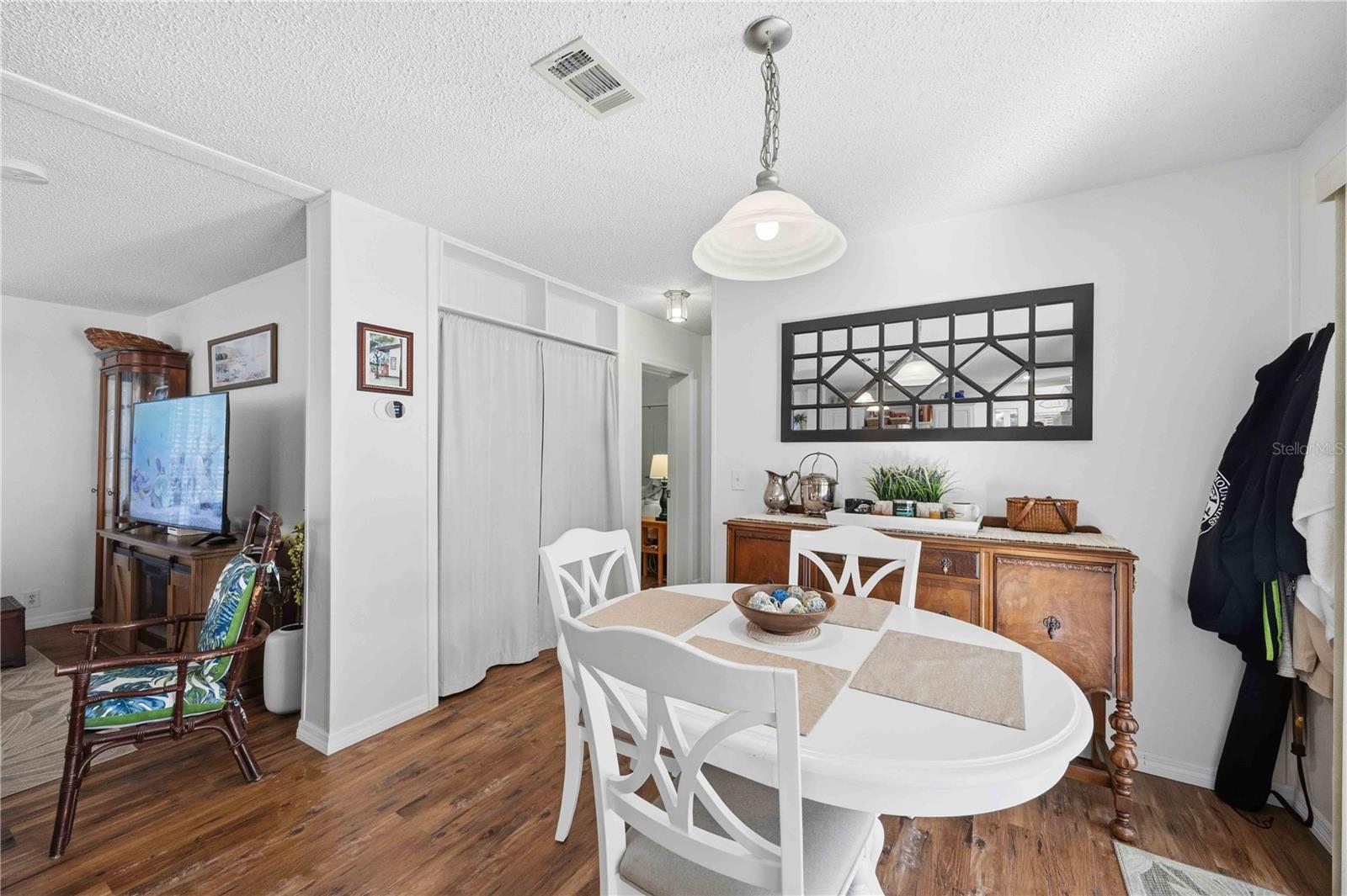 EAGLE POINT MHP - Residential