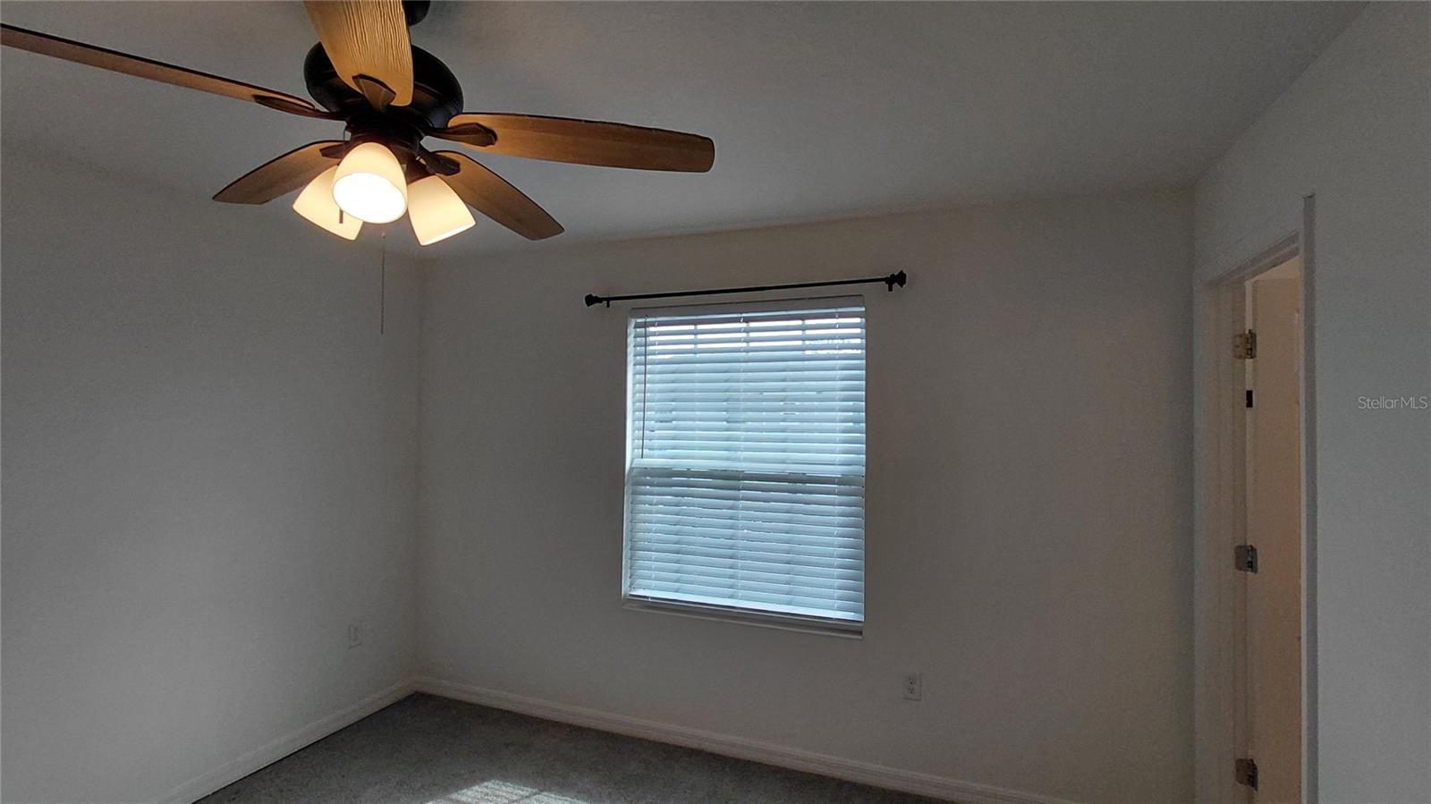LEGACY LNDGS - Residential Lease