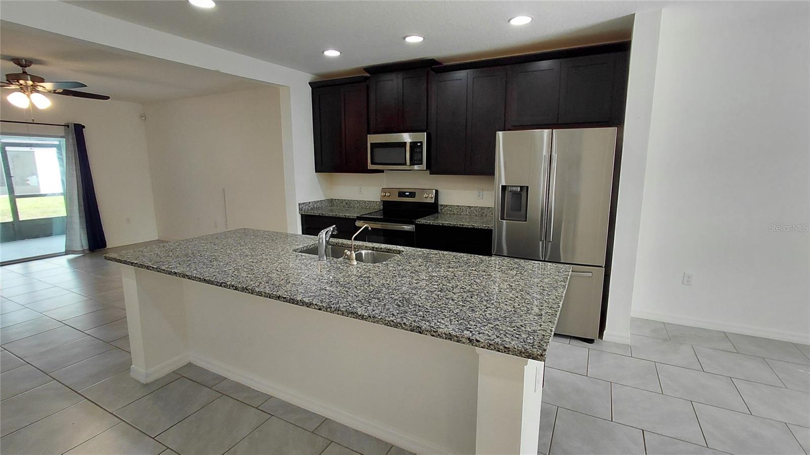 LEGACY LNDGS - Residential Lease