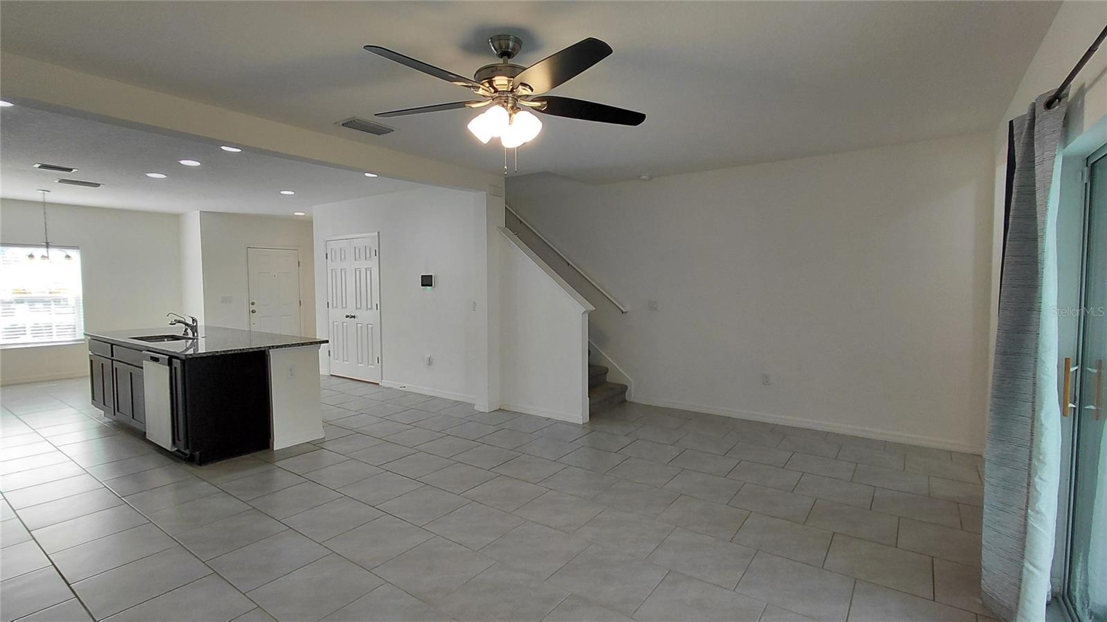 LEGACY LNDGS - Residential Lease